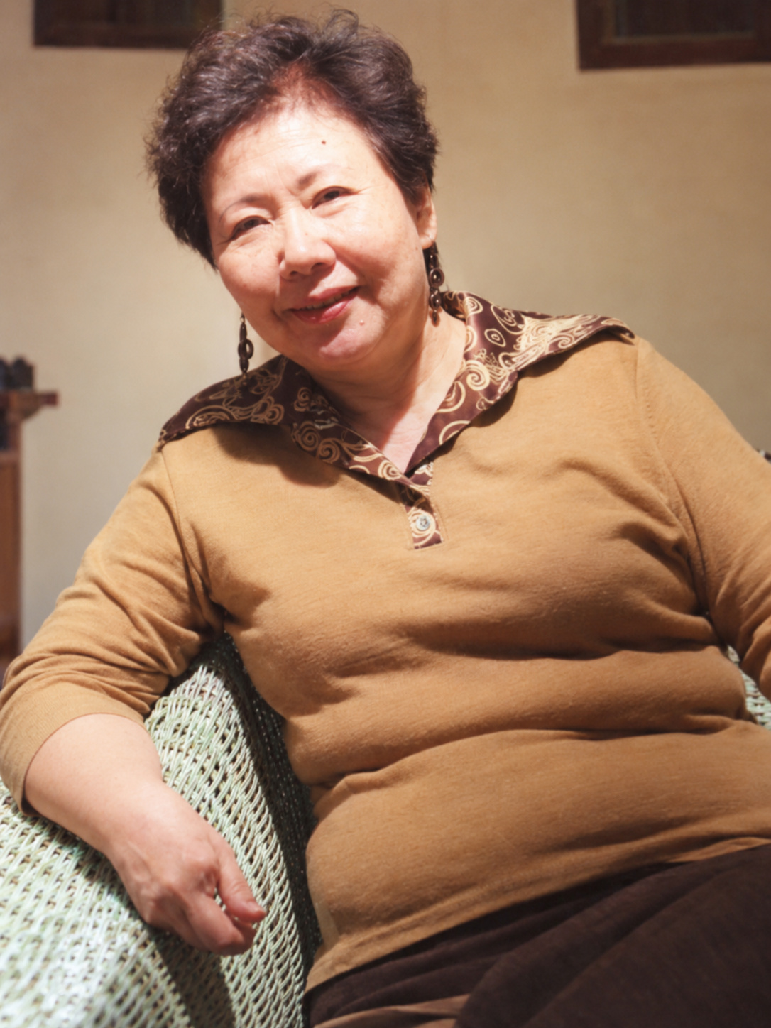At 72: Chen Jinzhu’s 8-Year Enzyme Record for the “Three Highs”, Stomach Ulcer, Plantar Fasciitis and Floaters